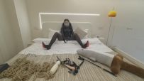 【FXX-SM-缴械】爆改机械化M全程高能 蝉翼连身衣紧缚高强度电击＋SP到双腿发抖 惨叫