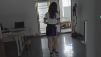 艺束人生 模特夏娜首次体验监禁 各种不适应，卖萌+可爱，看的人实在欢喜
