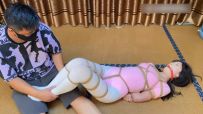 【山鬼工作室】动动身穿舞蹈服大白袜，挠痒，挣扎。