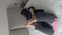 何沐 模特带着手铐在农村租房和大姐搭讪
