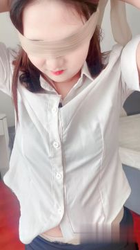三五小脚工作室——第一视角调教私奴