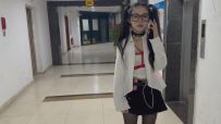 【小奶猫】【极品黑丝JK】【我的AI萝莉】【每一帧都很爱】听说楼顶的风景不错,带你上