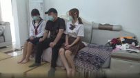 【玉箫】【琳媚】爱缚姐妹日常家访【下】 被老师发现秘密 带TD手铐爬行TJ 口水收集 驷