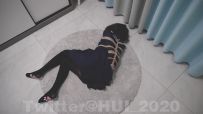 潼潼超紧拘束，捂嘴窒息，动弹不得