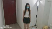 新模特桃桃 身高177 大长腿 第一次拍摄调教 真空 揉胸 打屁股 最后 扣出水了