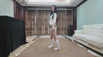 兩個最緊的束縛位置 Two tightest bondage positions