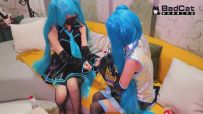 【BadCat】【女女】双初音coser被摄影师捆绑调教